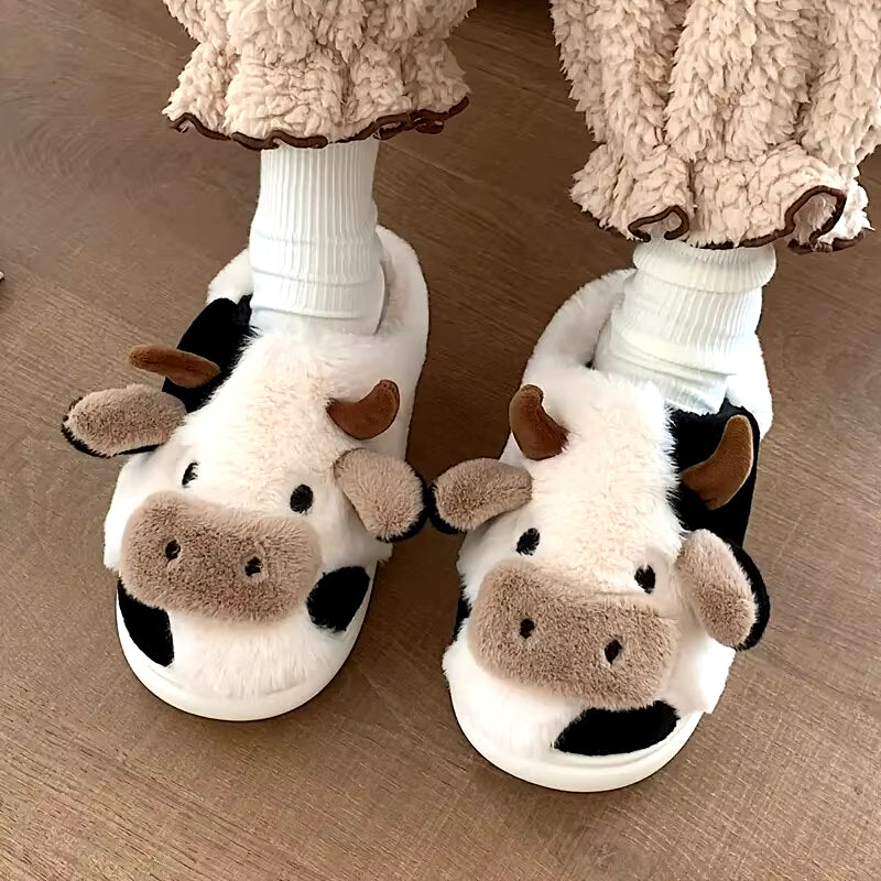 Women's Cute Cartoon Cow Slippers - Warm Plush Lined Closed-Toe Fuzzy Home Slides for Winter & Autumn